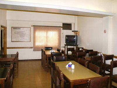 Hotel City Трелев Екстериор снимка